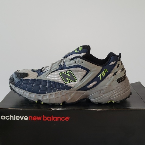 New Balance 704 Sneakers New Balance 704 Sneakers